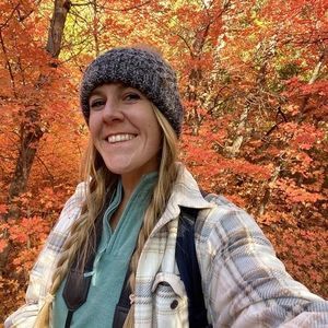 Meet your Posher, Carrie